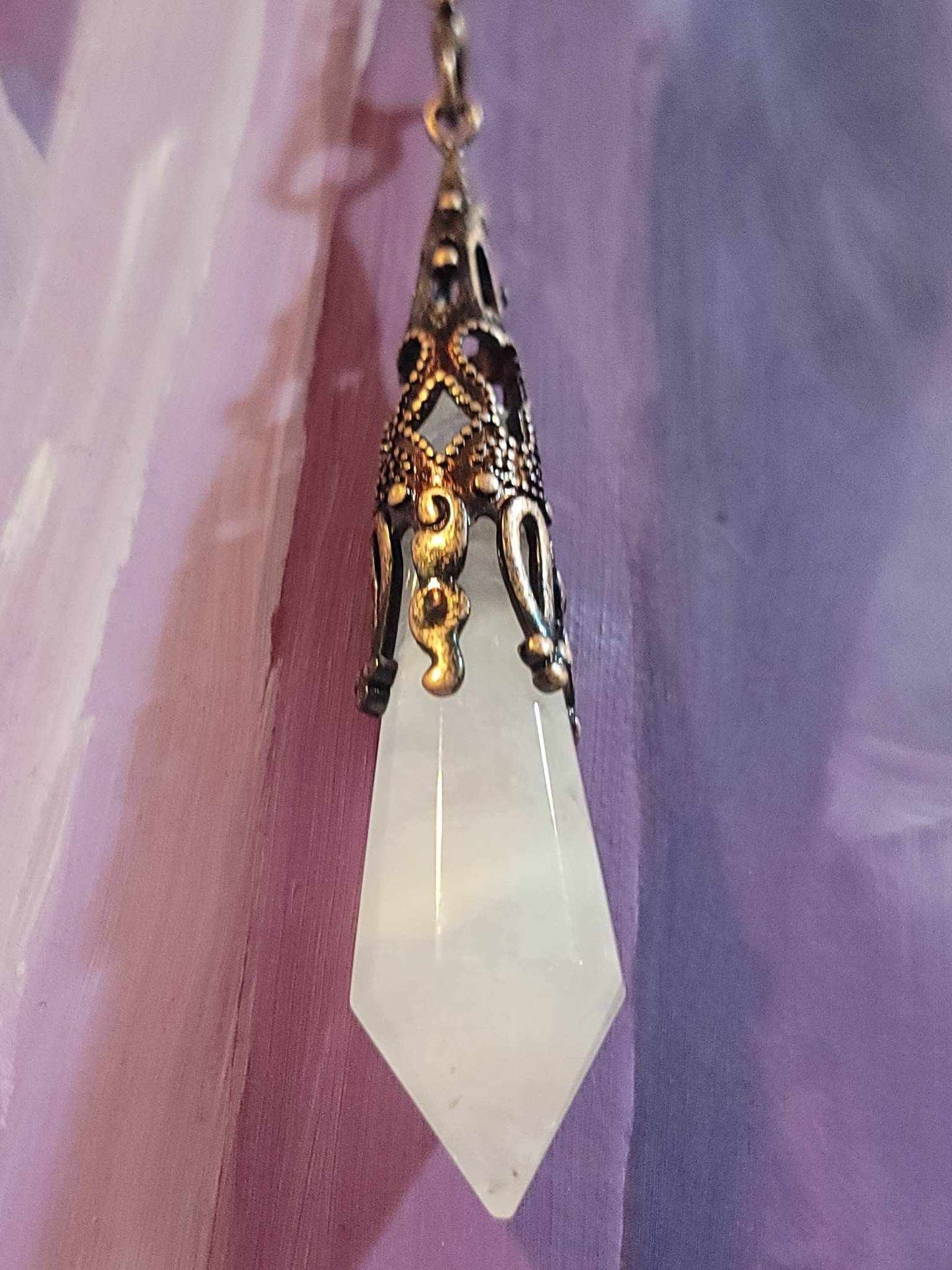 White Crystal Pendulum